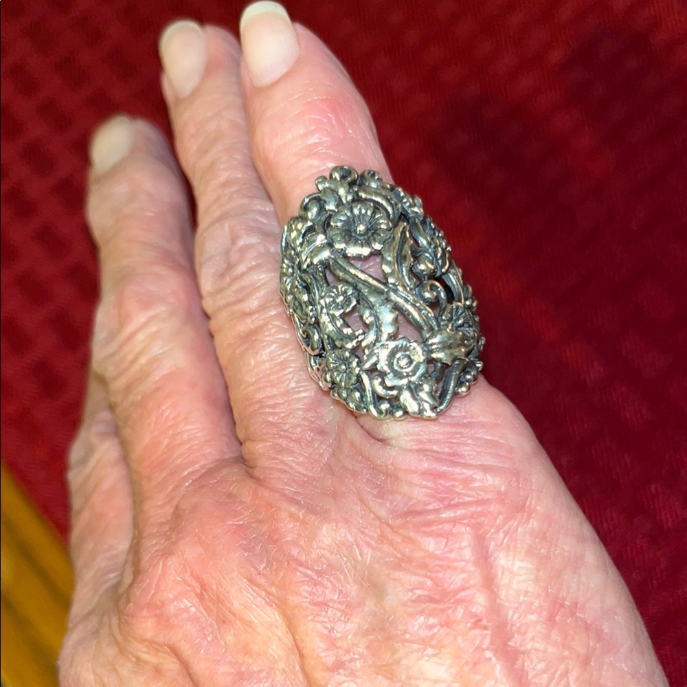 Elegant Solid Silver Statement Ring - image 6